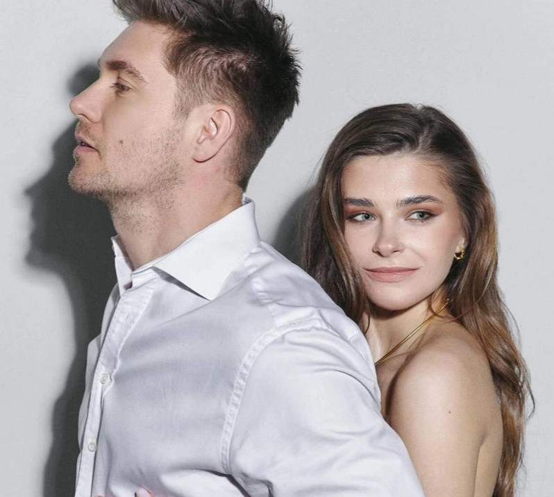 Тьоть, отстань: друга та третя дружини Остапчука почубилися у соцмережі