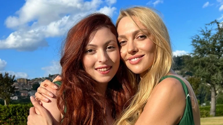 Сильна, доросла, стійка жінка: Полякова привітала дочку з 21-річчям та подякувала за неї долі