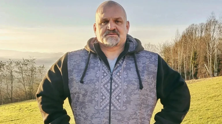 Моя солоденька: Вірастюк палко звернувся до коханої та показав її рідкісні фото