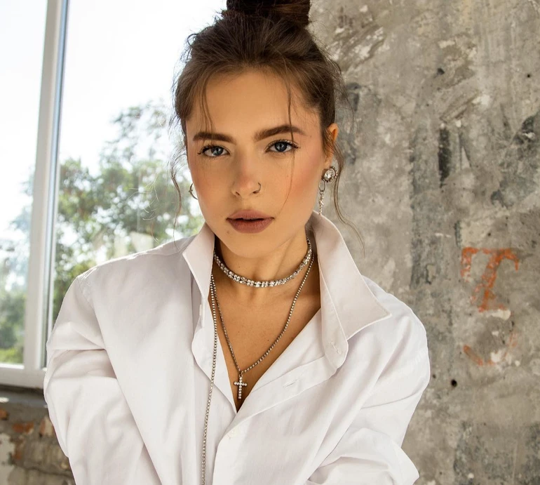 Травма на все життя: донька Кравець про брехню мамі, захоплення та найскладніший період