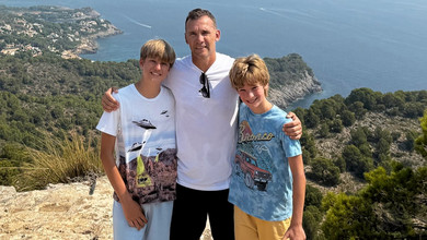 Шевченко привітав сина з 13-річчям та показав фото з ним на тлі моря