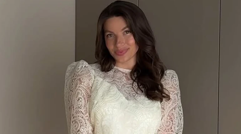 Діамантові крашанки у вині та драконячі у каркаде: Бех показала, як пофарбувати яйця натуральними барвниками