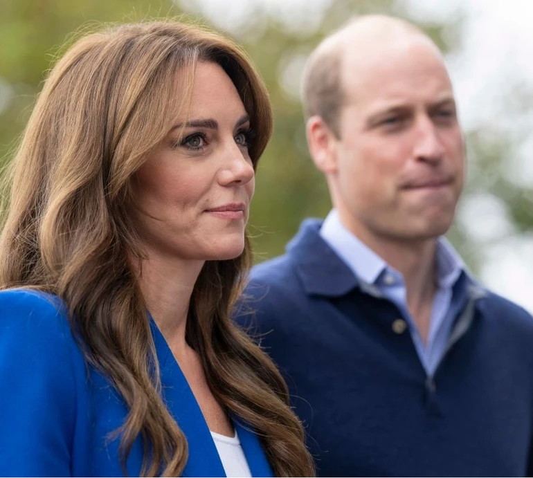 Досі не загоїлось: Міддлтон через понад місяць після травми на батуті показалася з пов'язкою на пальцях