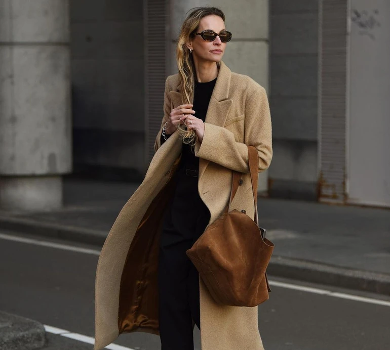 Багети, клатчі-конверти та екологічні годинники: які трендові аксесуари обрати навесні 2024