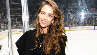 Альба на Великдень возз'єдналася з колишнім заради святкування з дітьми. Фото