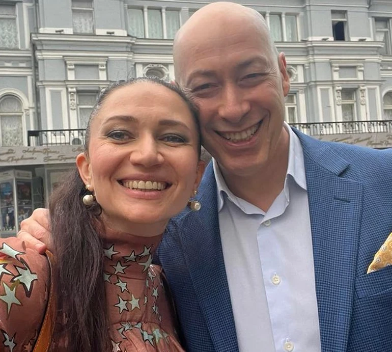 Дружина Гордона привітала свого Дімочку з 56-річчям. ФОТО