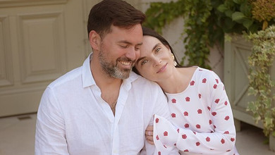 Мірошниченко зацілував дружину для романтичного відео