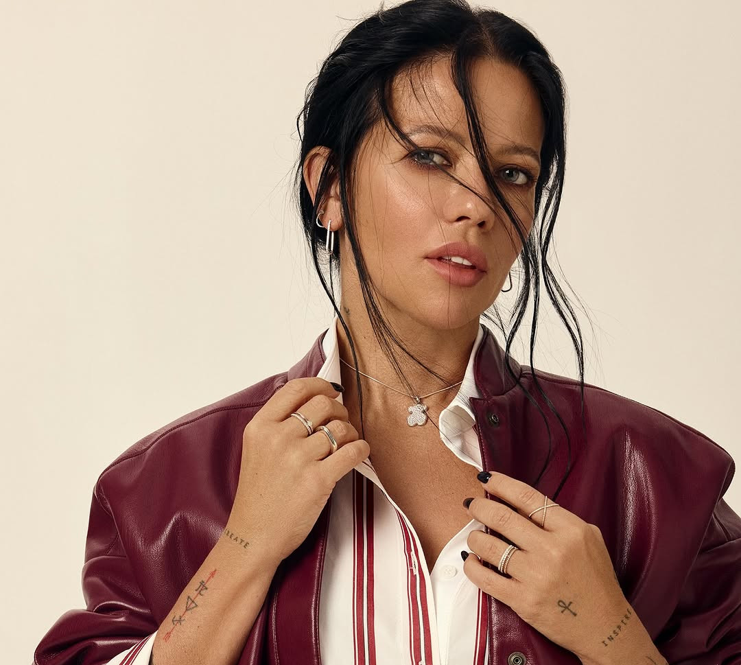 Горова на біговій доріжці та з гантелями показала, що тримає її менталочку. Відео