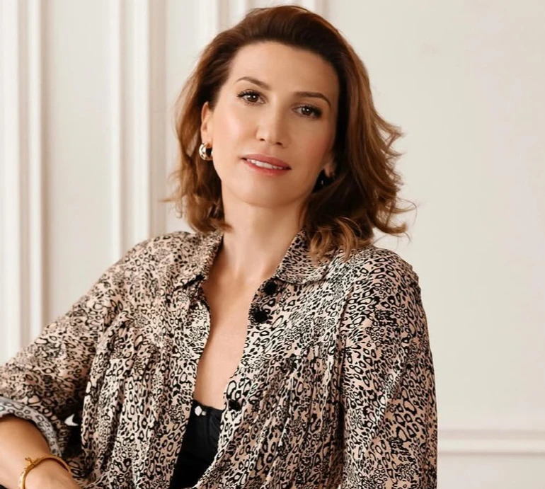 Світ зміниться, обіцяю: Луценко в міні посвітила стрункими ніжками і пояснила, чому важливо хвалити себе