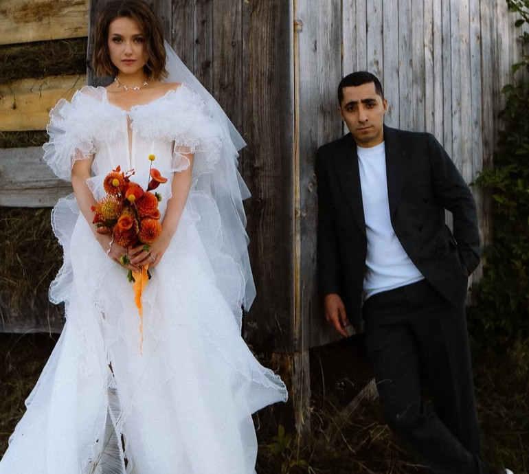 Романтика на тлі гір: Аміль з Курган&Agregat одружився в Карпатах. Весільні фото