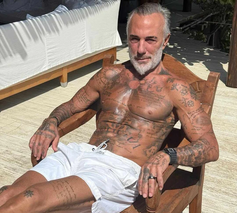 250 відтискань і не лише: 58-річний Джанлука Ваккі розкрив, з чого складається його вечірнє тренування