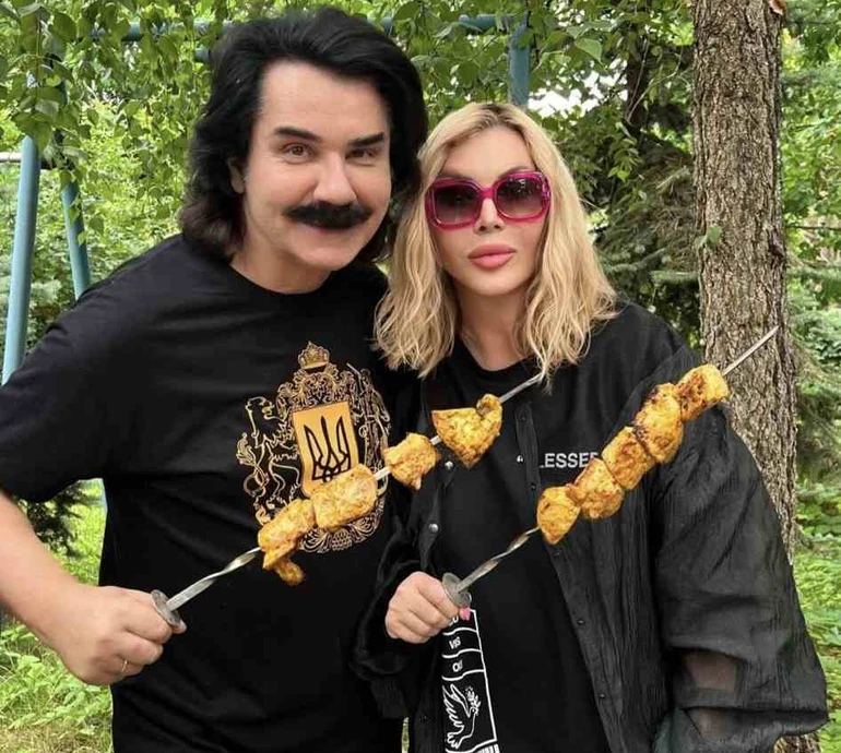 Жарт про смажених колишніх і теплі полароїдні кадри: Білик завітала на шашлики до Зіброва