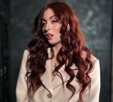 Дуже сильно закатала губу: донька Полякової про своє життя в Америці та хто його фінансує