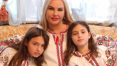 У них психологічний злам: Камалія розповіла про конкуренцію дочок, їхні мрії та відмову залишатися в Лондоні