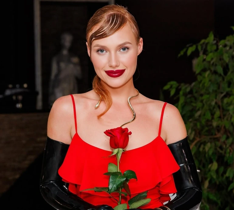 Є щось таке, що мене туди тягне: фіналістка Холостяка 13 Юзьвак після шоу повернулася до колишнього хлопця