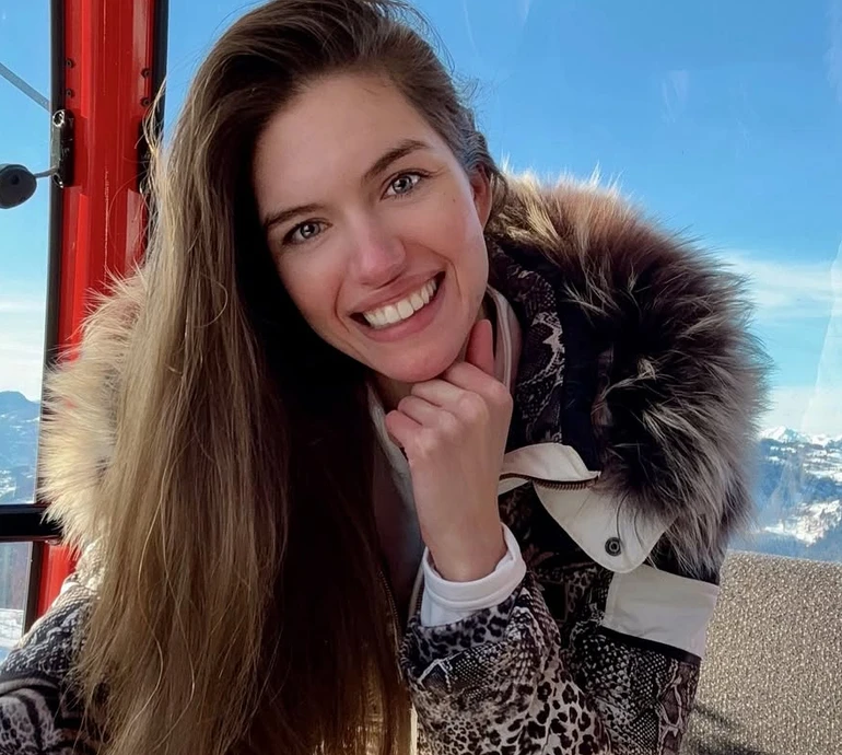 Над рівнем неба: Кучеренко показала, як почала свій рік на засніженій вершині