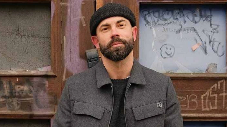 Бєдняков із донькою та сином показалися на атмосферних фото