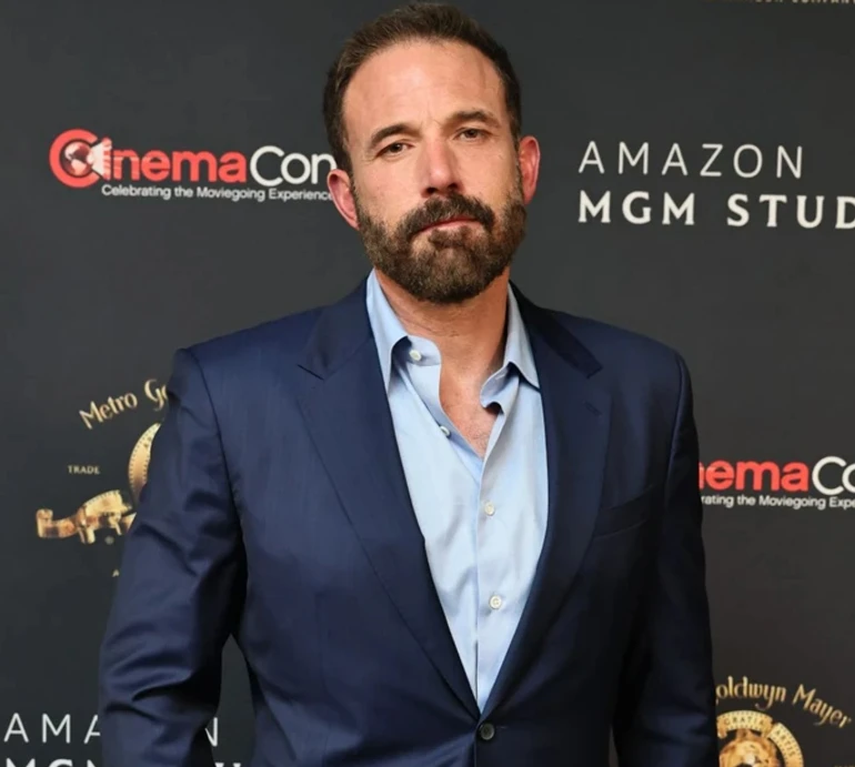 Завжди вважав її сексуальною: інсайдер розказав, на кого з колишніх Пітта запав Аффлек