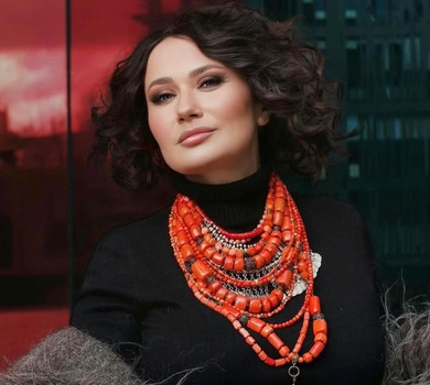 Шлюб у 18 років, аб'юз та стосунки як з фільму про бандитів: чоловіки Олени Мозгової