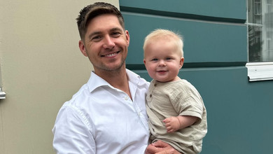 Дзюдоїсту і фанату печива 9 місяців: Остапчуки замилували фото сина в картатій піжамці