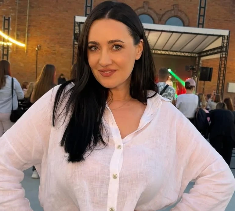 Вітвіцька у Житомирі наробила милих фото зі своїми улюбленими чоловіками