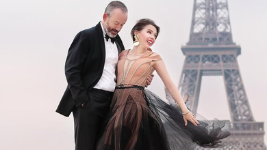 Дякую, що терпиш: Карпа ніжно привітала чоловіка-француза з 7-ю річницею шлюбу романтичними фото