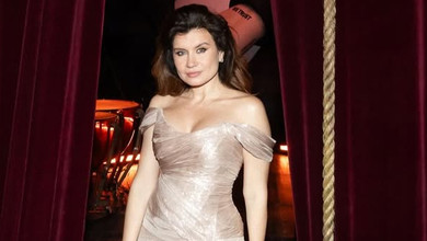 Вечір вдячності та любові: дружина Монатіка в елегантній сукні похвалилася ошатними синами на концерті коханого в опері