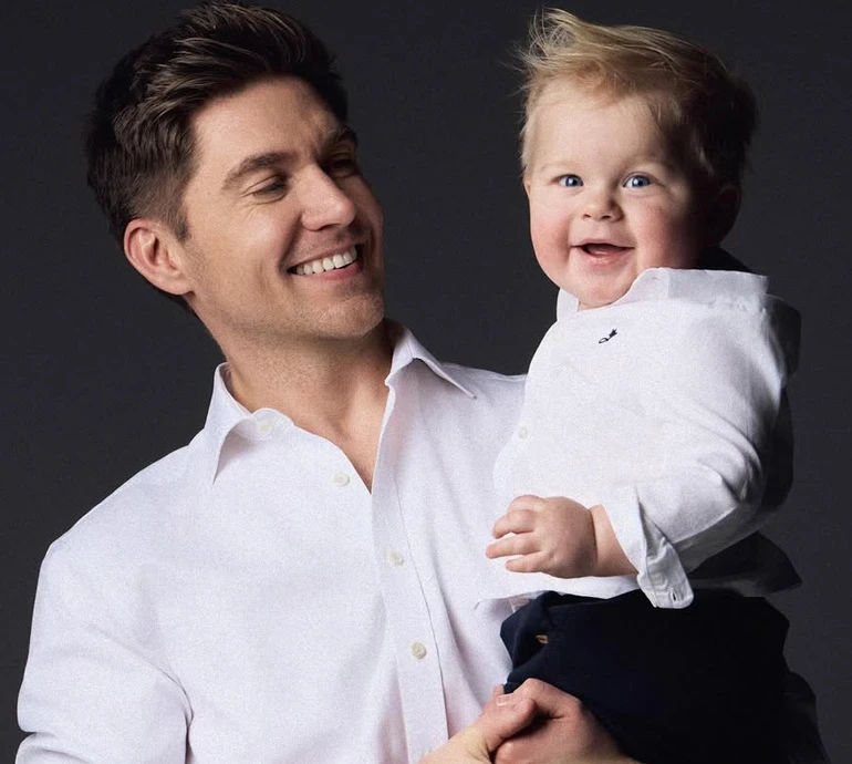 Є нюанс: Остапчук показав, на кого насправді схожий його 1-річний син