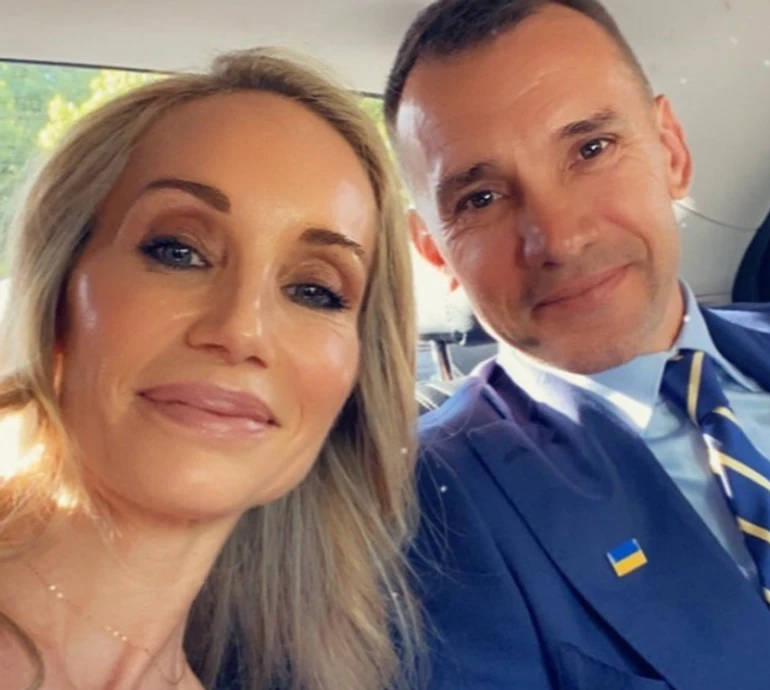 Дружина Шевченка привітала сина з 11-річчям і показала його на тлі сімейного бару