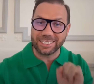 Аргайл, горошок та перець із сіллю: Андре Тан назвав 5 принтів, які варто носити цієї осені. Фото