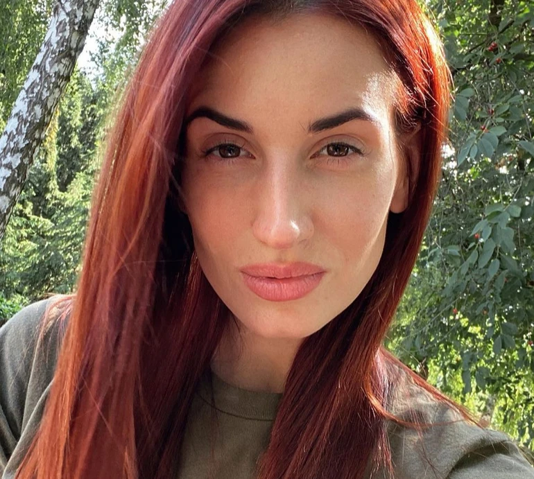 Рішення одностайне: Емеральд похвалилася першим успіхом у боротьбі з ексом