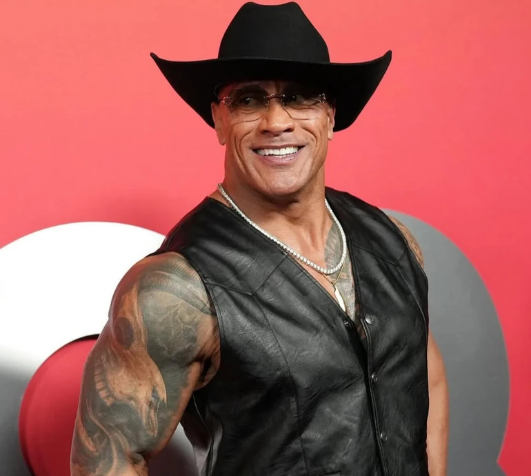 Схуднув на 27 кіло: Дуейн Скеля Джонсон здивував виглядом на хіднику Венеційського кінофестивалю. Фото