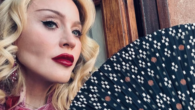 Сексі луки, танці та конфуз з голим бюстом: Мадонна у корсеті феєрично відсвяткувала своє 67-річчя з дітьми і коханим в Італії. Фото