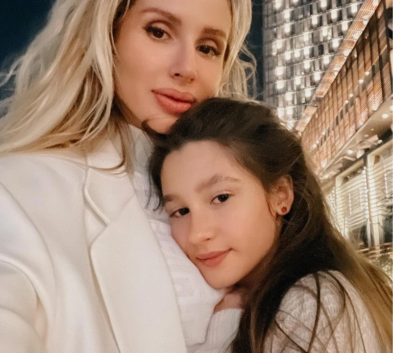 Пишаюся тобою: Лобода привітала дочку з 13-річчям та показала її з мейкапом. Фото