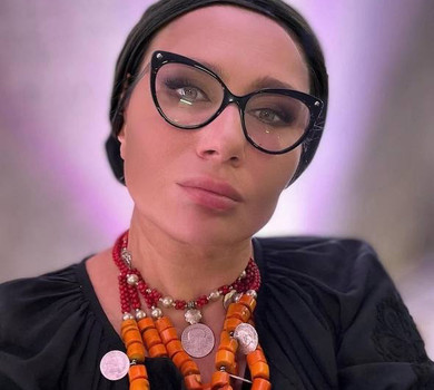 Кажуть, що я найкраща мама: Мозгова про стосунки з доньками, обраницю старшої та чи планує вивезти молодшу з України