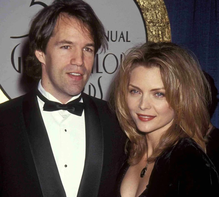 Побачення наосліп і дитина через 2 місяці: історія кохання Мішель Пфайффер і її чоловіка