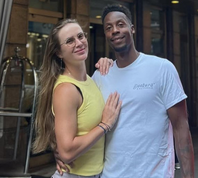 Разом ми можемо протистояти всьому світу: чоловік Світоліної замилував фото з їхньою 3-річною супергеройкою