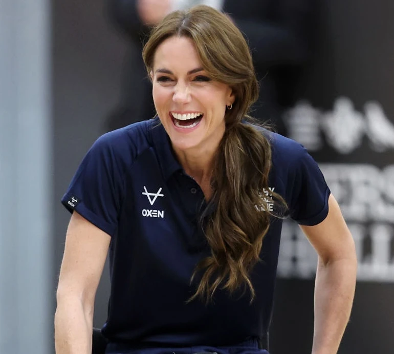 Принцеси не здаються: Міддлтон із травмованою рукою взяла участь у грі в регбі на інвалідному візку