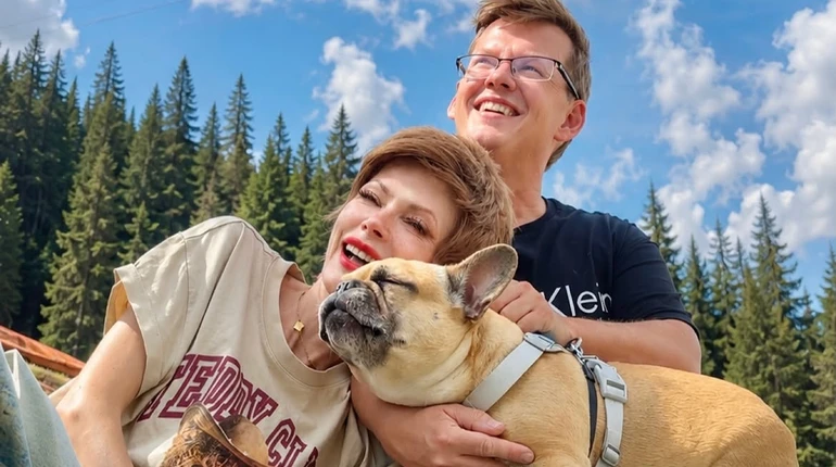 Ну абажаю: Лебідь насмішила тим, як Розенко вчив її позувати для фото