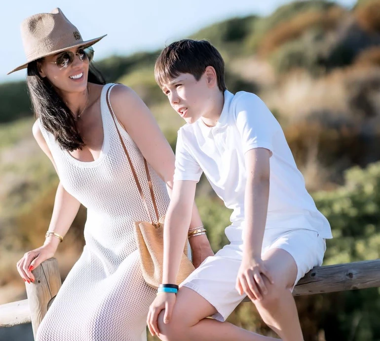 Говорили, планували, мріяли: Єфросиніна в Іспанії замилувала фото з підрослим сином