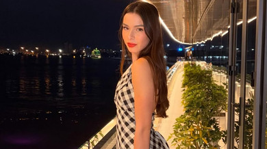 Моя красуня: син Шерон Стоун пригорнув наречену-українку на тлі водойми у В'єтнамі. Фото