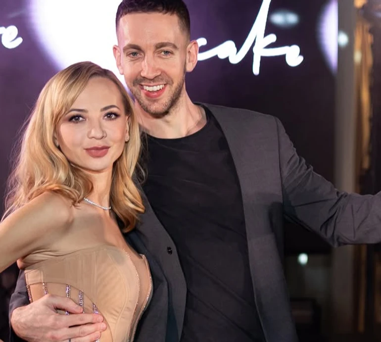 Сопонару у день народження чоловіка показала, як вони розважалися в купальниках. Фото