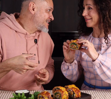 Без заборон для фігури: Хіменес-Браво і Матвєєва дали рецепт смачного білкового рулету з овочів та індички. Відео