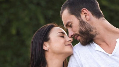 15 років разом: Гвоздьова привітала коханого з романтичною річницею і замилувала архівними кадрами