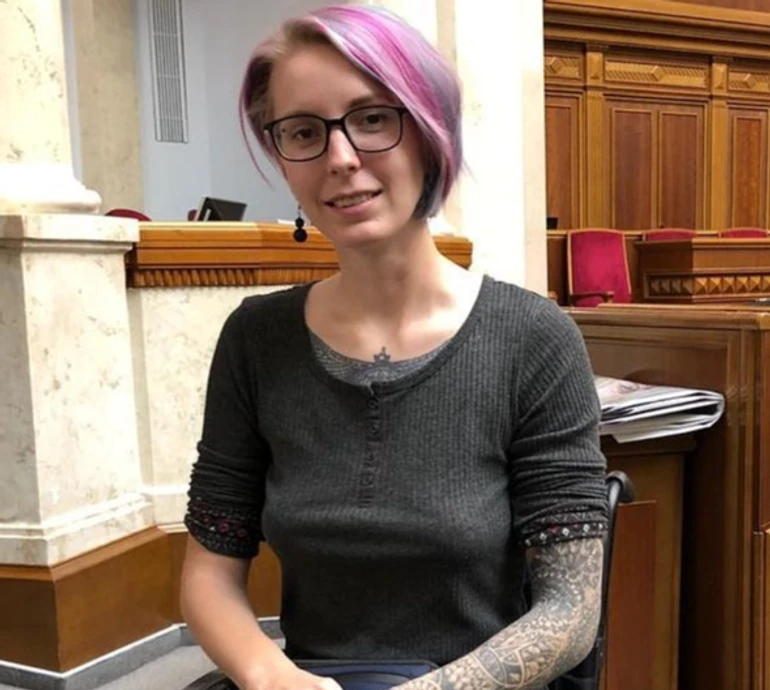 Любить мене такою, як я є: депутатка Зінкевич оголосила, за кого виходить заміж