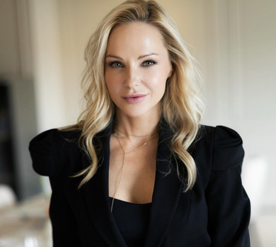 Не драматично: Трегубова зізналася, що розійшлася з бойфрендом, та розказала, яку азійську мову вчить дочка