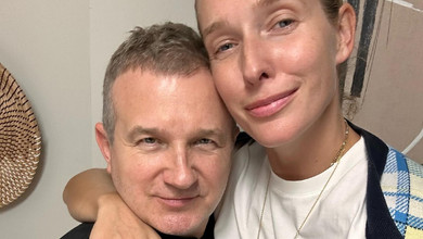 Горбунов із Осадчою замилували цілунками біля авто і показали молодшого сина за кермом