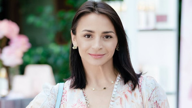 Не хочеться гучних заяв: Гвоздьова у річницю шлюбу показала цілунки з чоловіком біля озера. Фото