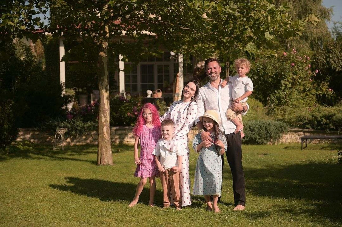 Тімур Мірошниченко і його родина