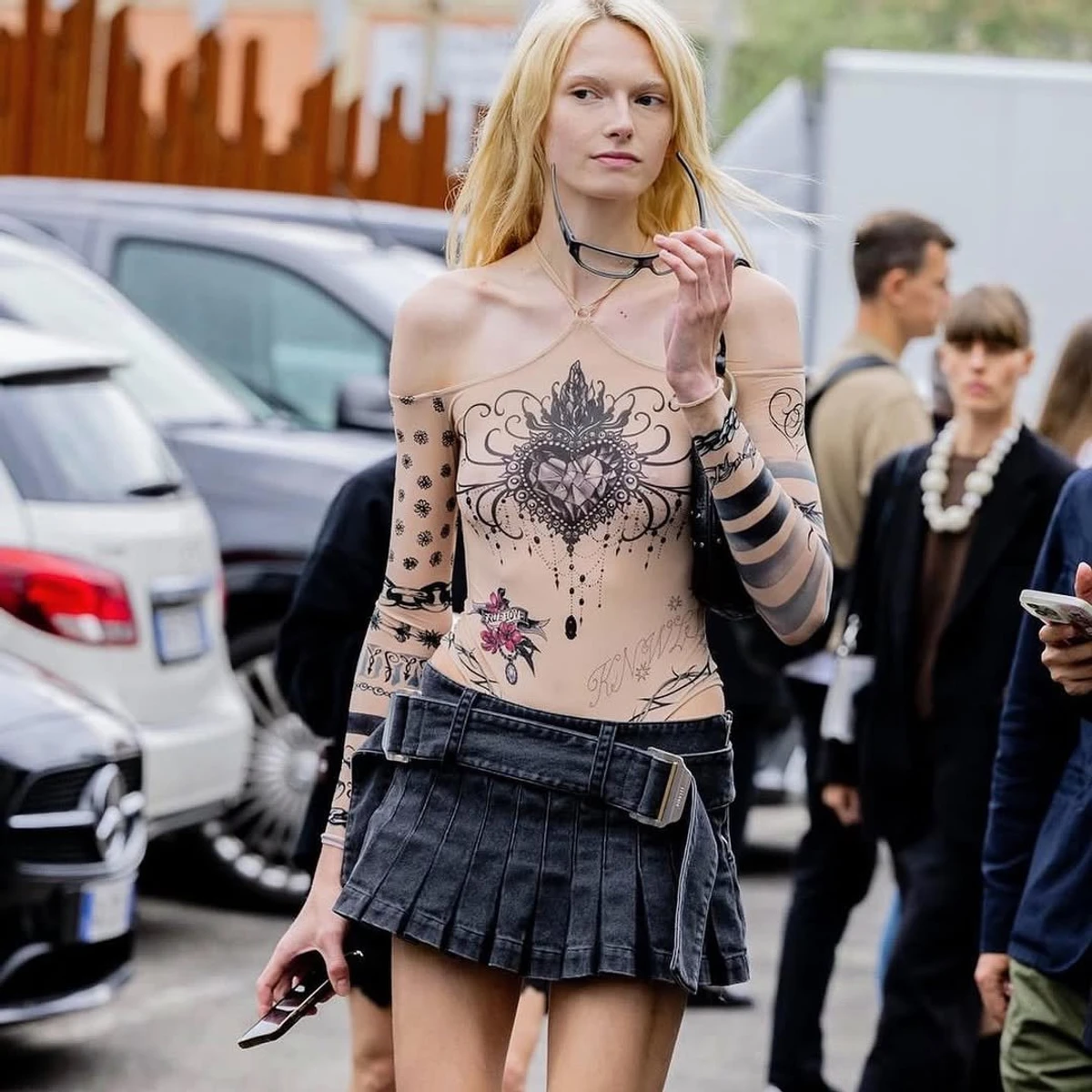 Образ Алекс Консані